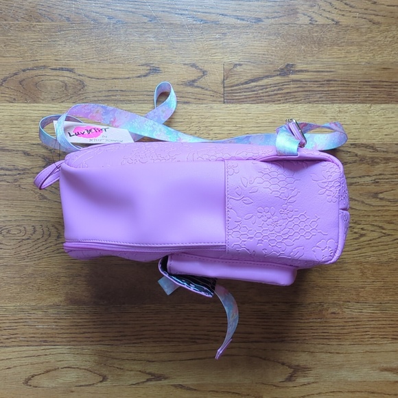 NWT Betsey Johnson LBSKYLAR Backpack In Pink - Picture 5 of 15